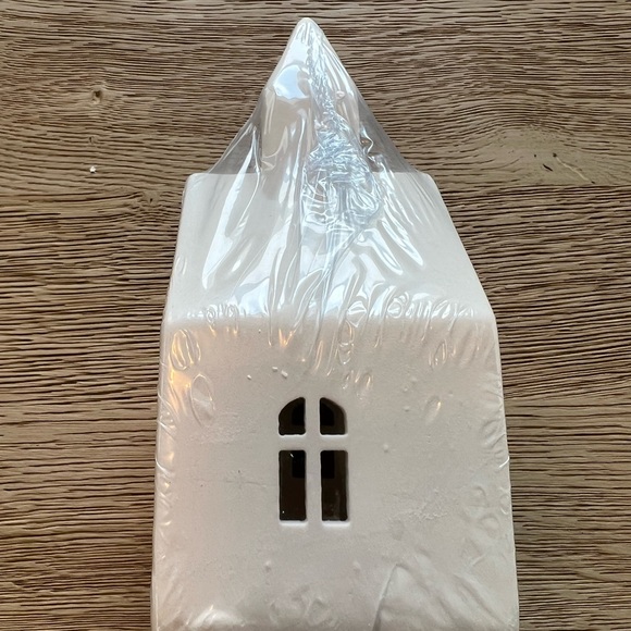 NEW Target Ceramic-like house - Picture 5 of 7